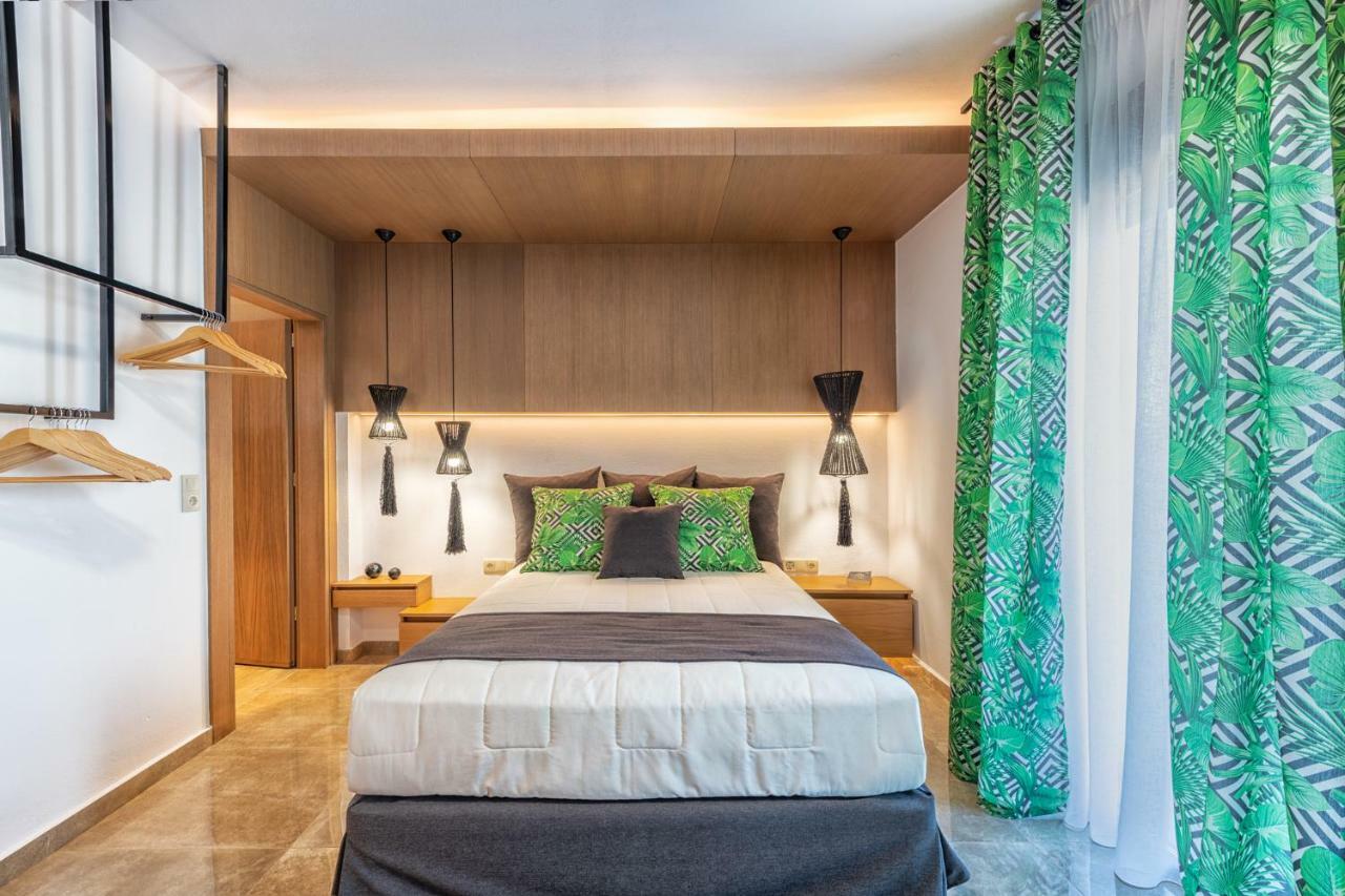 Ivoni Villa, An Iconic Summer Retreat, By Thinkvilla Perama  Bagian luar foto