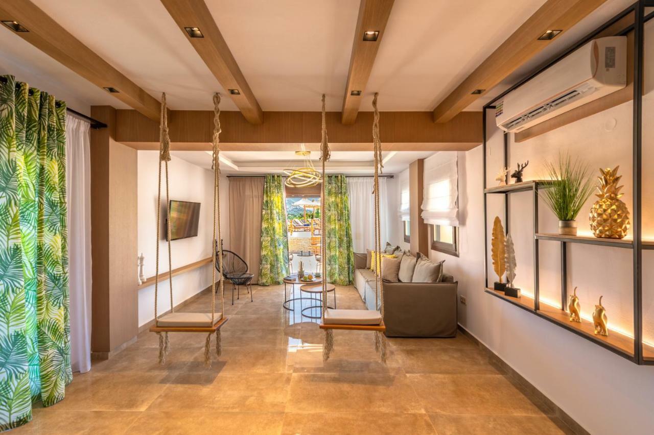 Ivoni Villa, An Iconic Summer Retreat, By Thinkvilla Perama  Bagian luar foto